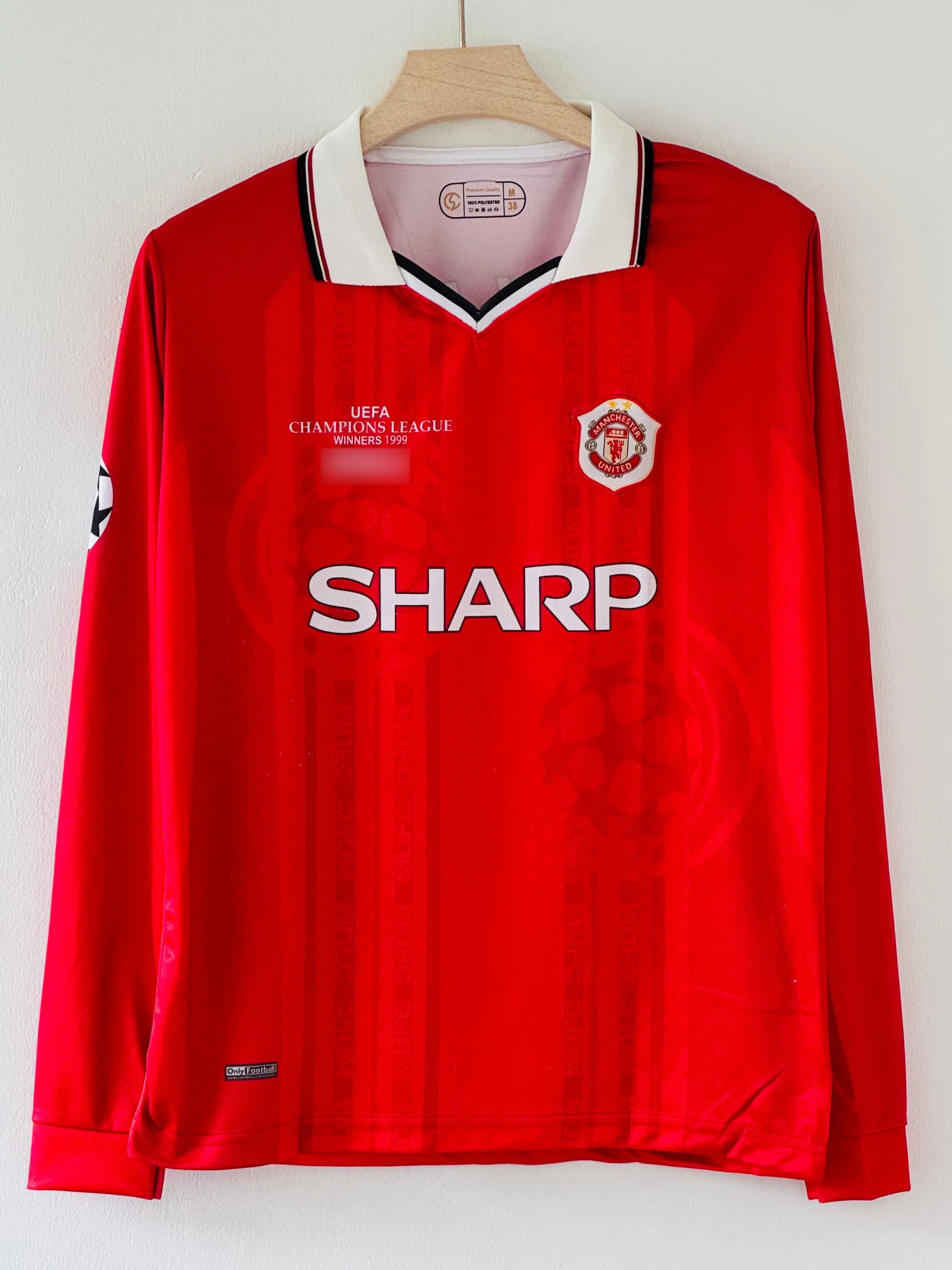 1999 Manchester United Home Kit – David Beckham Full Sleeve Embroidery Edition - Image 2