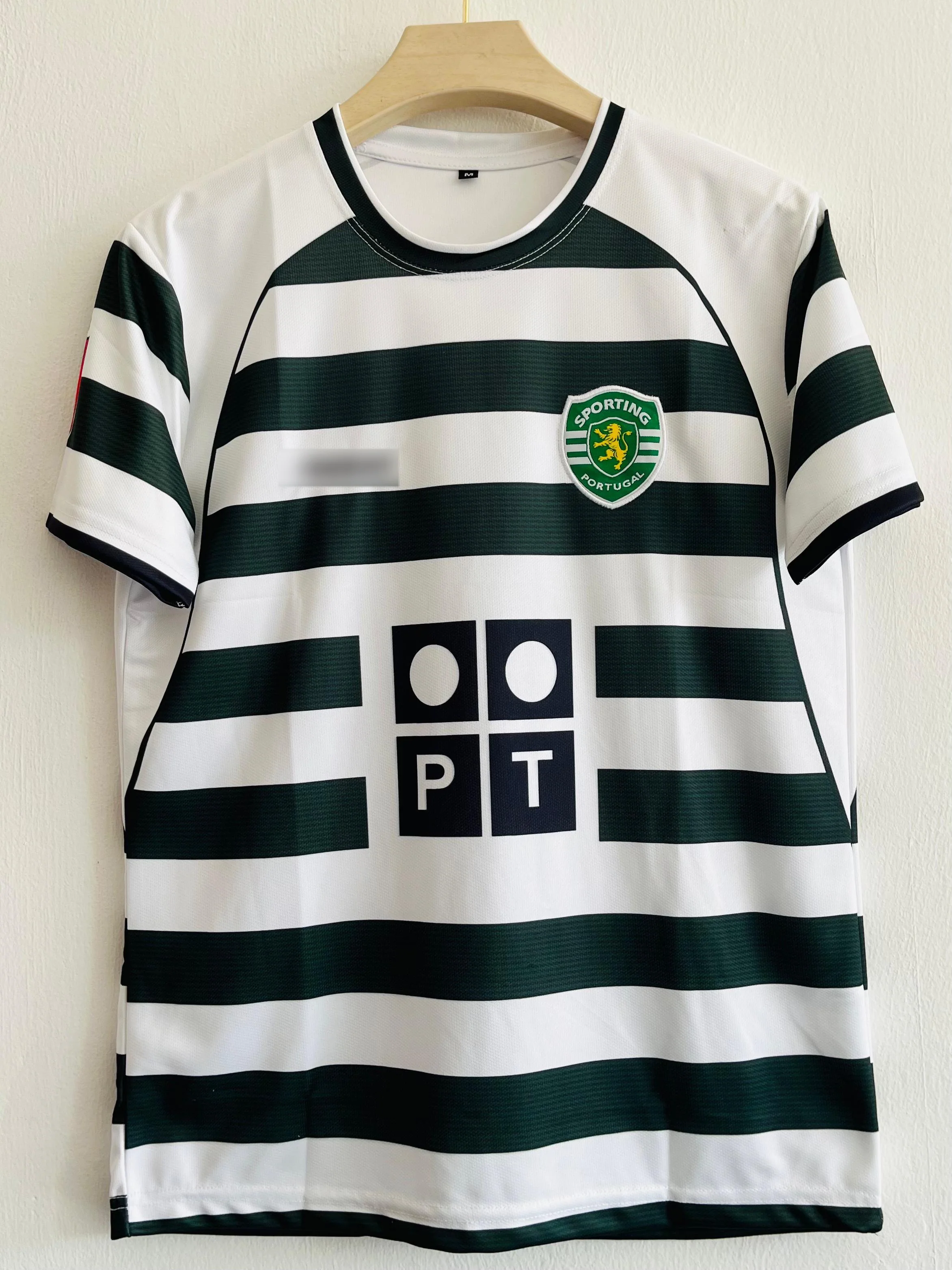 2002-03 Sporting Lisbon Home Kit Cristiano Ronaldo Version Embroidery - A Legend’s Beginnings - Image 2