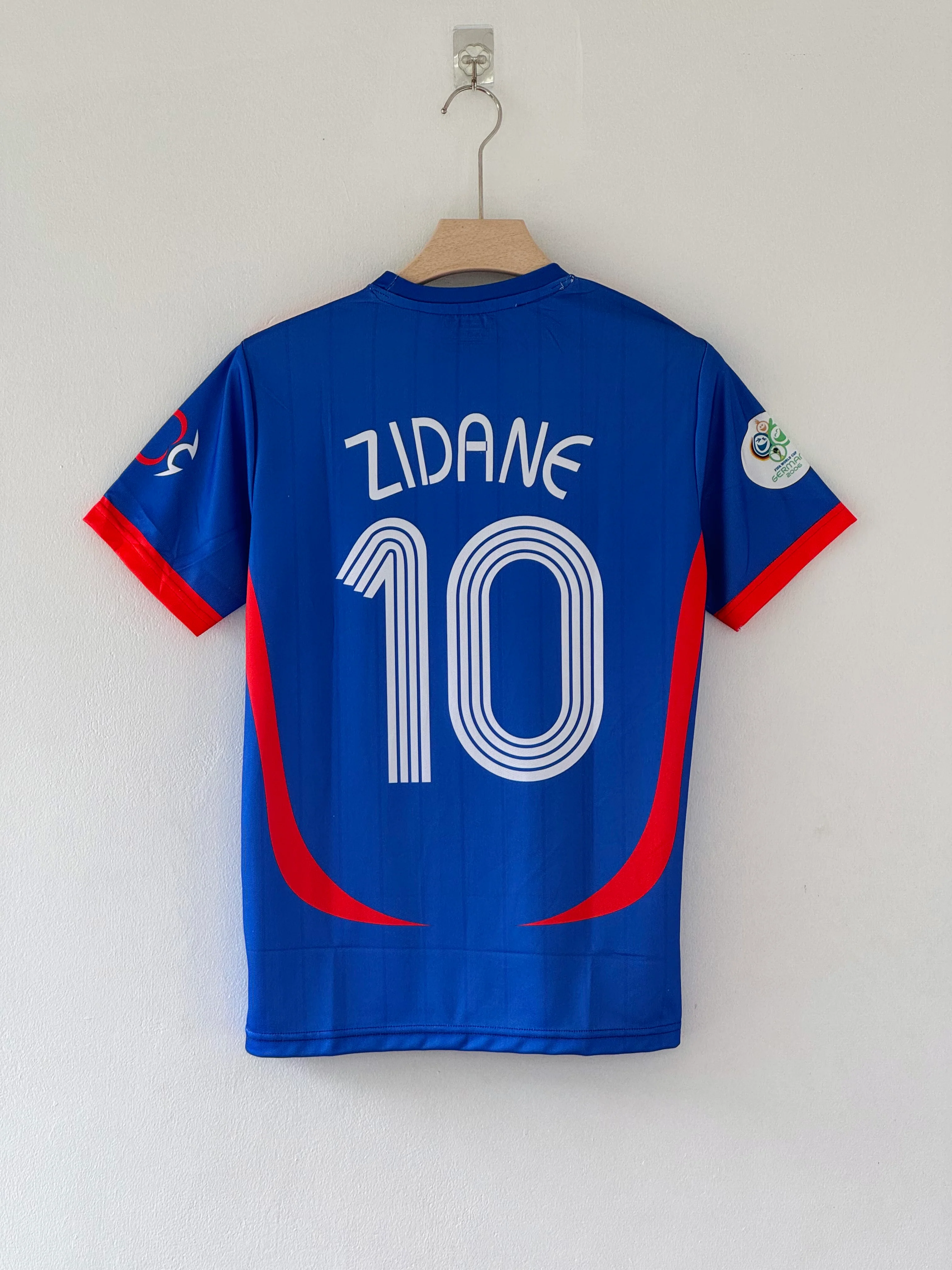 A Final Chapter in Style – France 2006 Home Retro Kit - Image 3