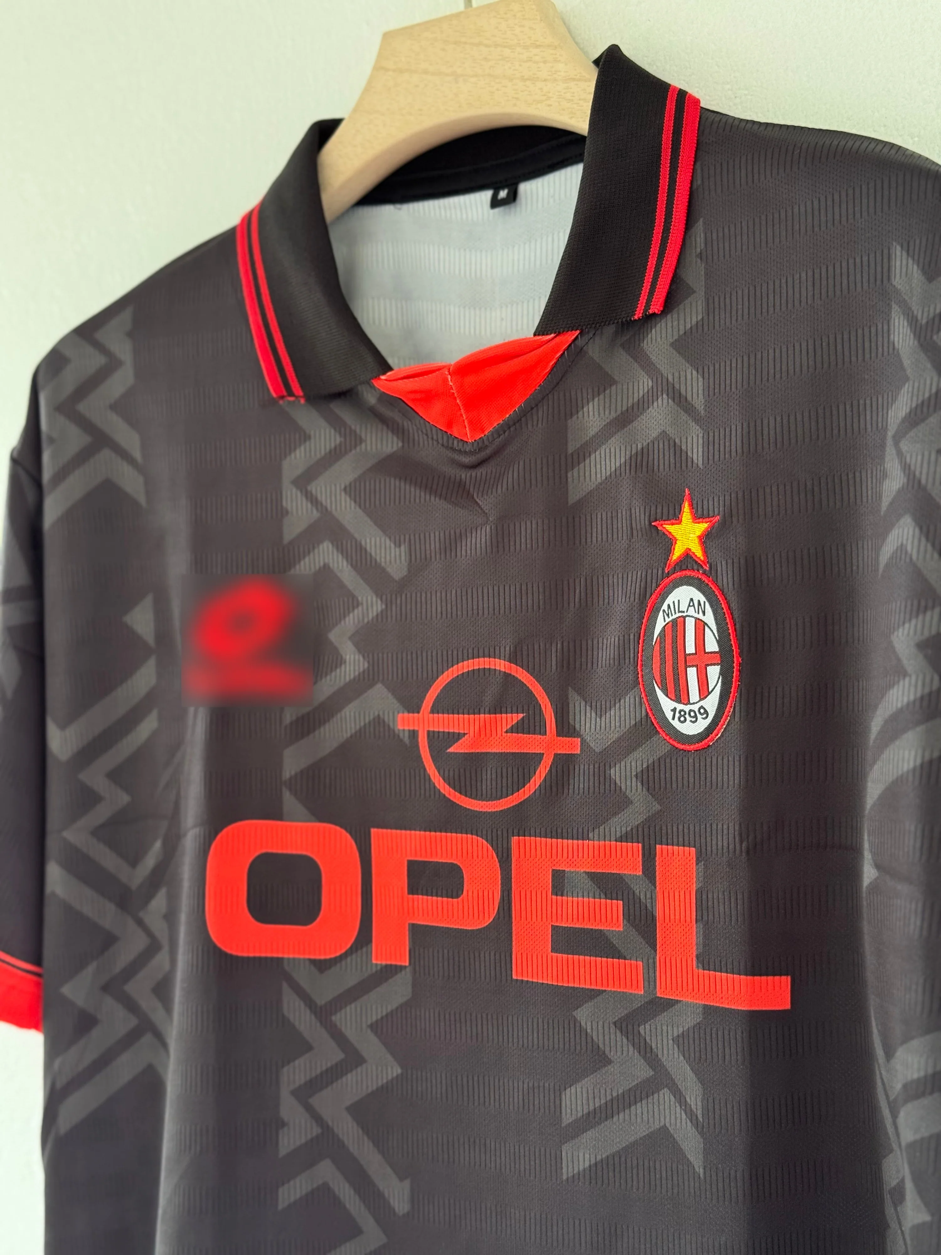 Defend with Honor. Lead with Class. – AC Milan 1996/97 Maldini Five-Sleeve Edition - Image 3