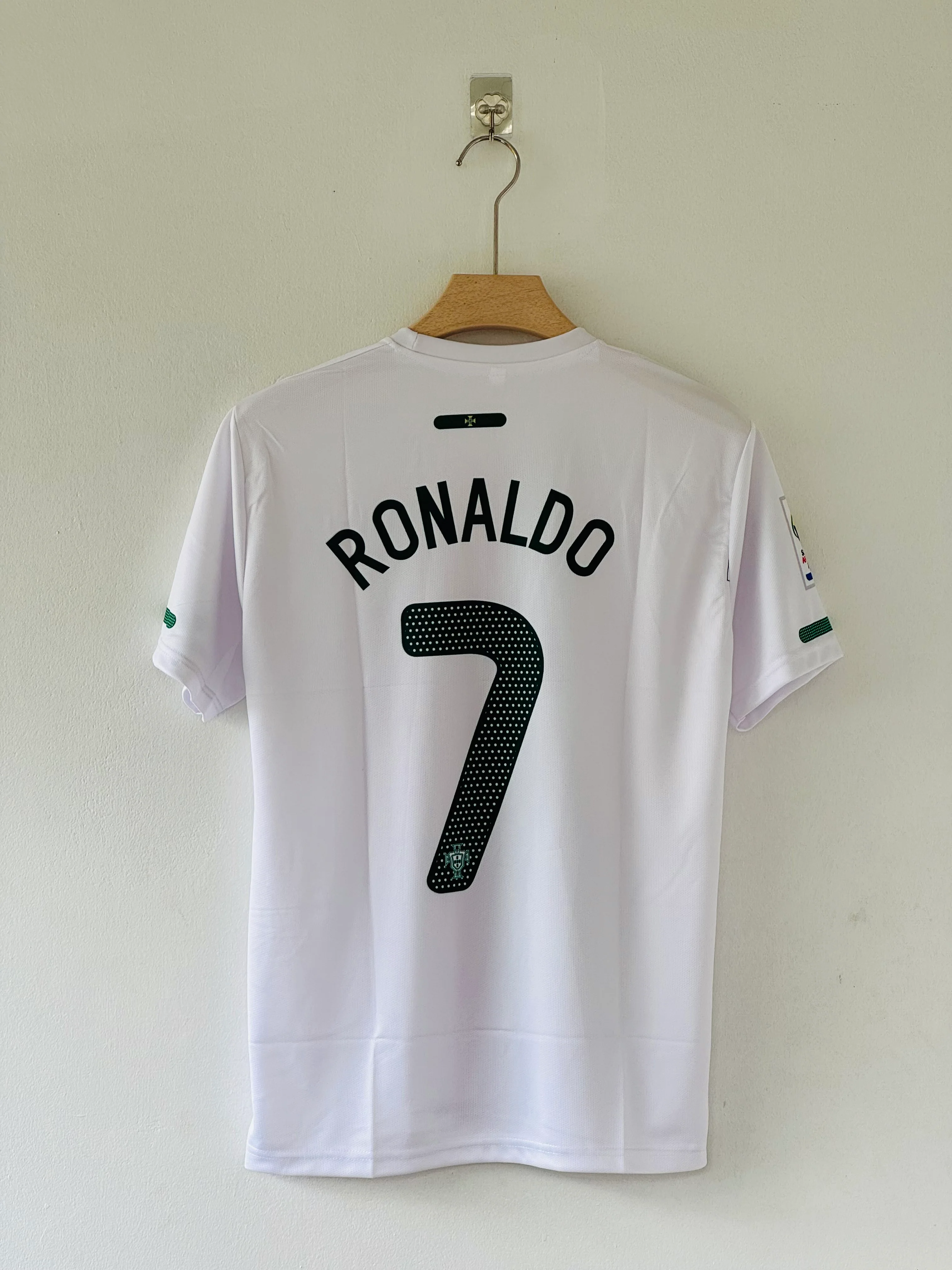 Elegance on the Road – Portugal 2010/11 Away Kit (Cristiano Ronaldo Edition) - Image 2