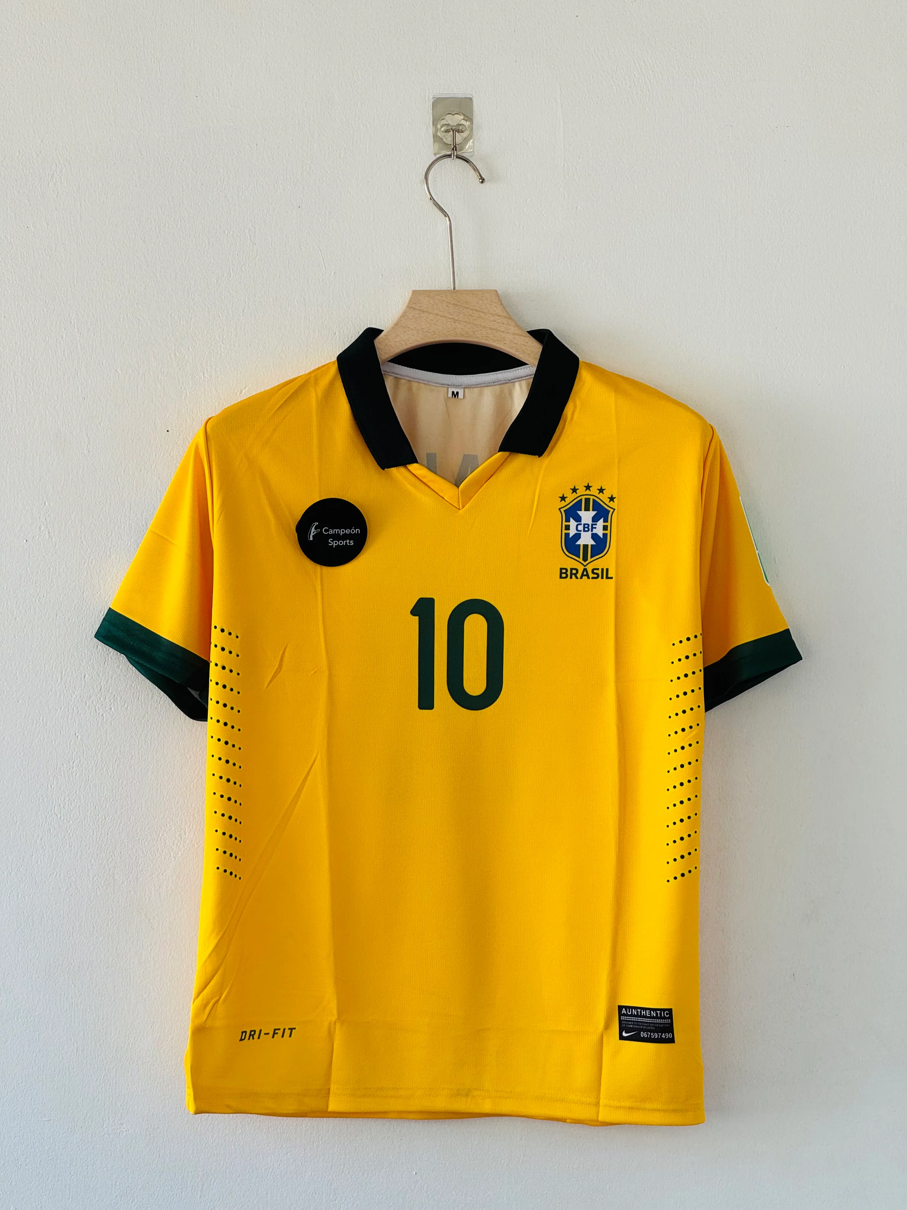 Golden Touch. Pure Class. – Brazil 2010 Kaká Home Jersey - Image 2