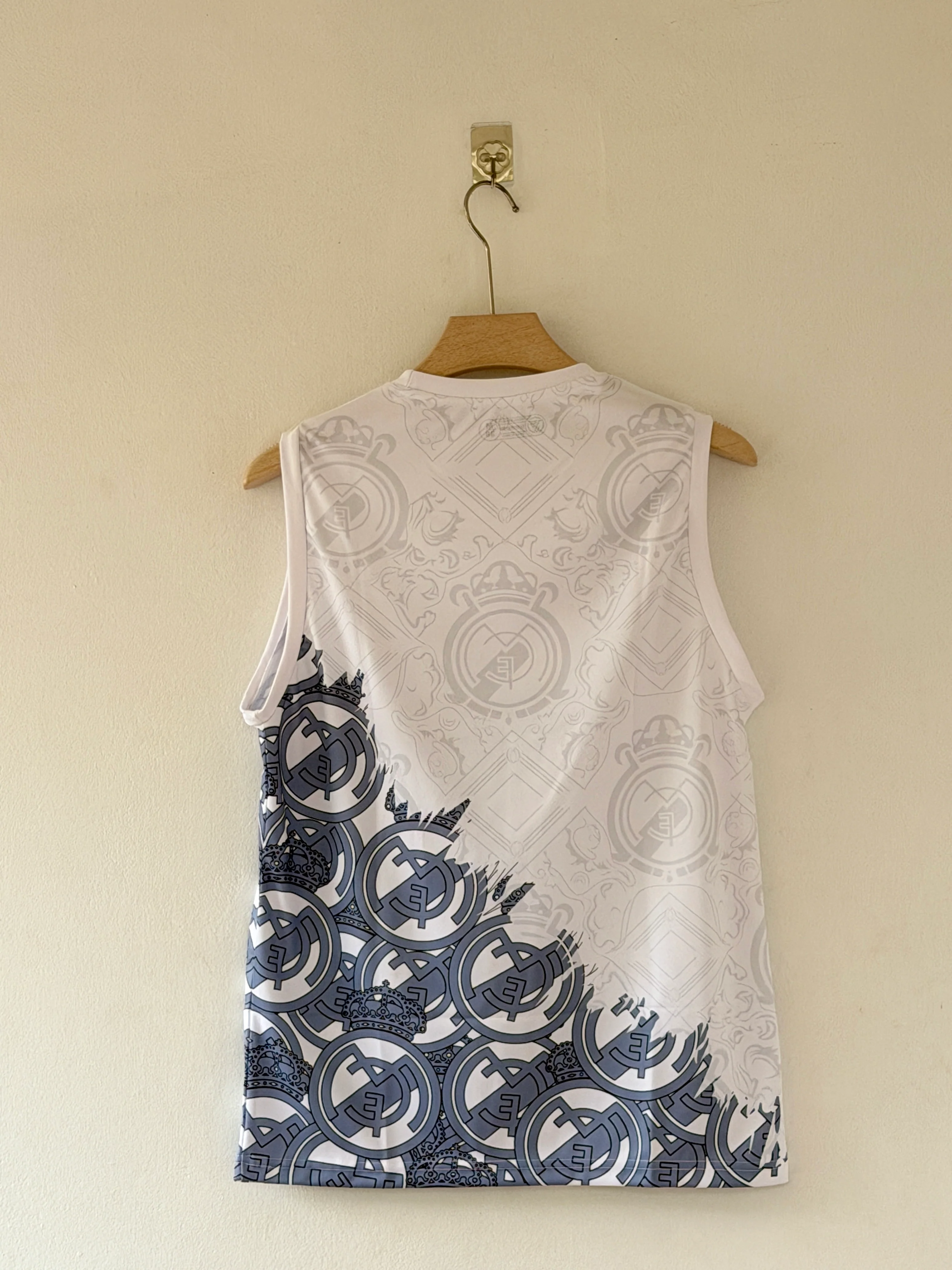 Mythic Power — Real Madrid “White Dragon” Special Edition Sleeveless Jersey - Image 4