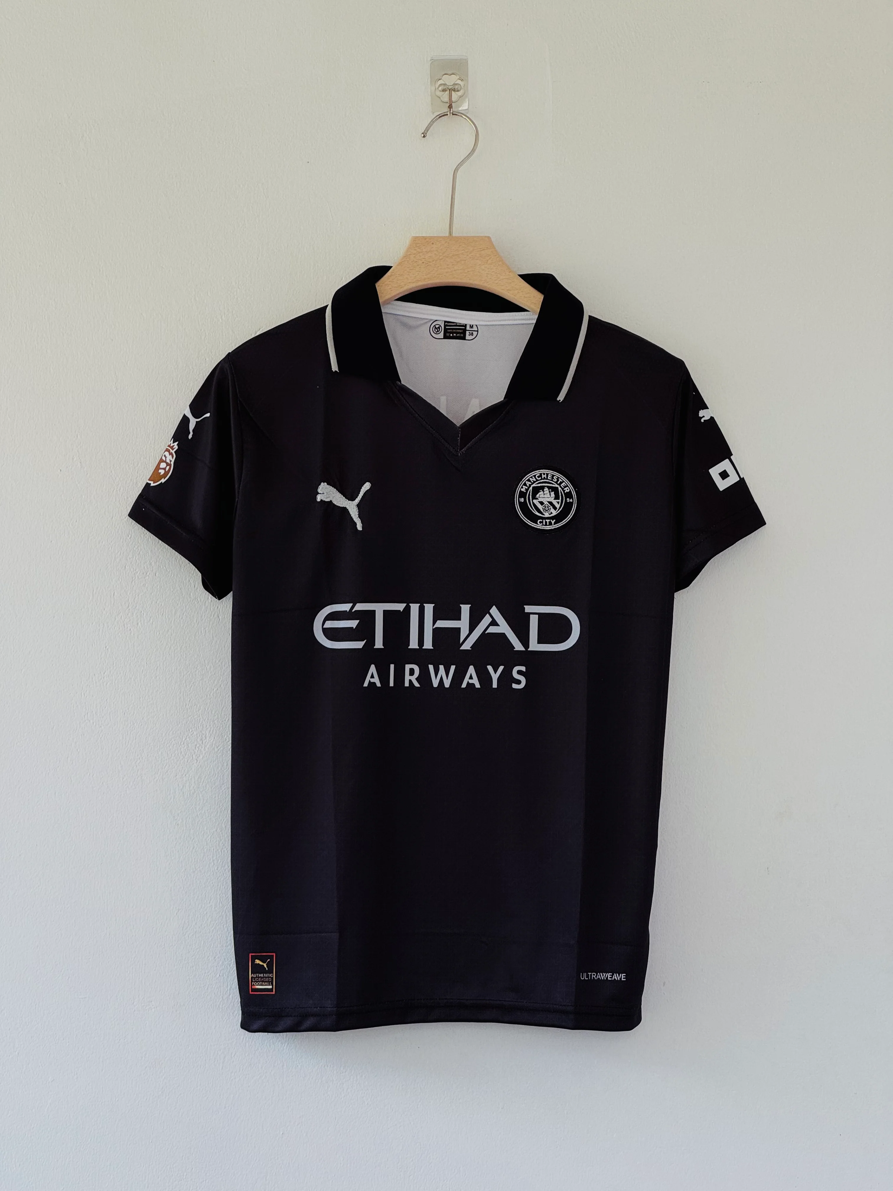 Power on the Road – Manchester City 2025/26 Away Kit - Image 2