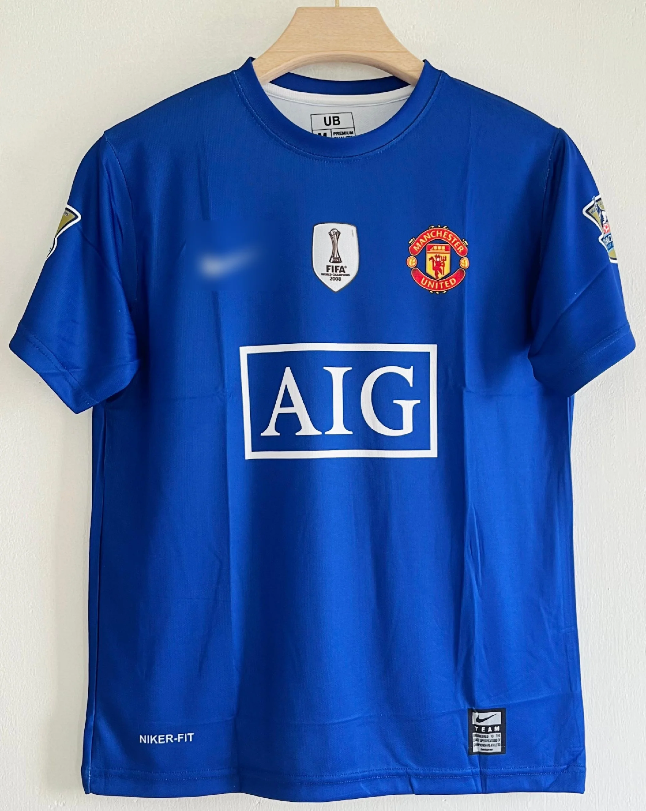 Relive Ronaldo’s Brilliance with the 2008-09 Manchester United Away Jersey(blue) - Image 2