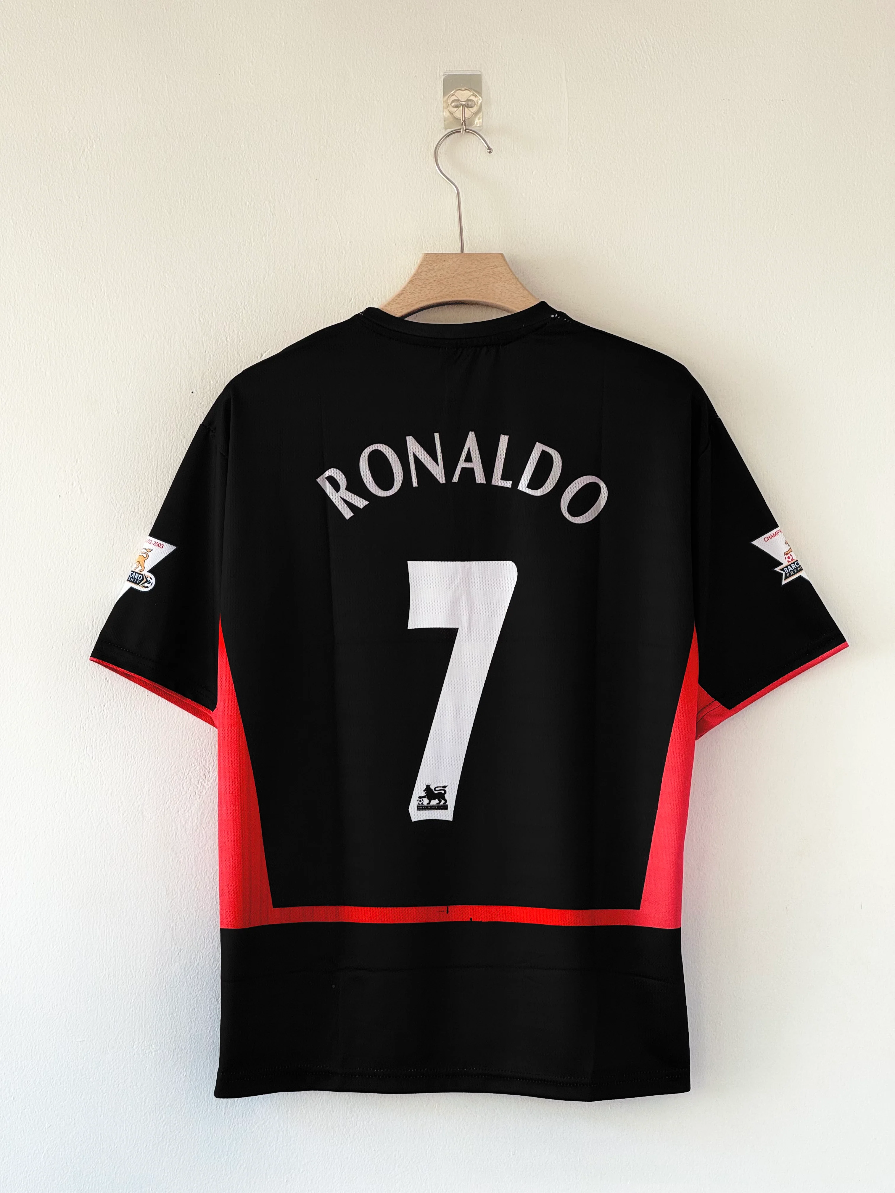 Rise of a Legend — Manchester United 2004/05 Home Jersey (Ronaldo Edition) - Image 3