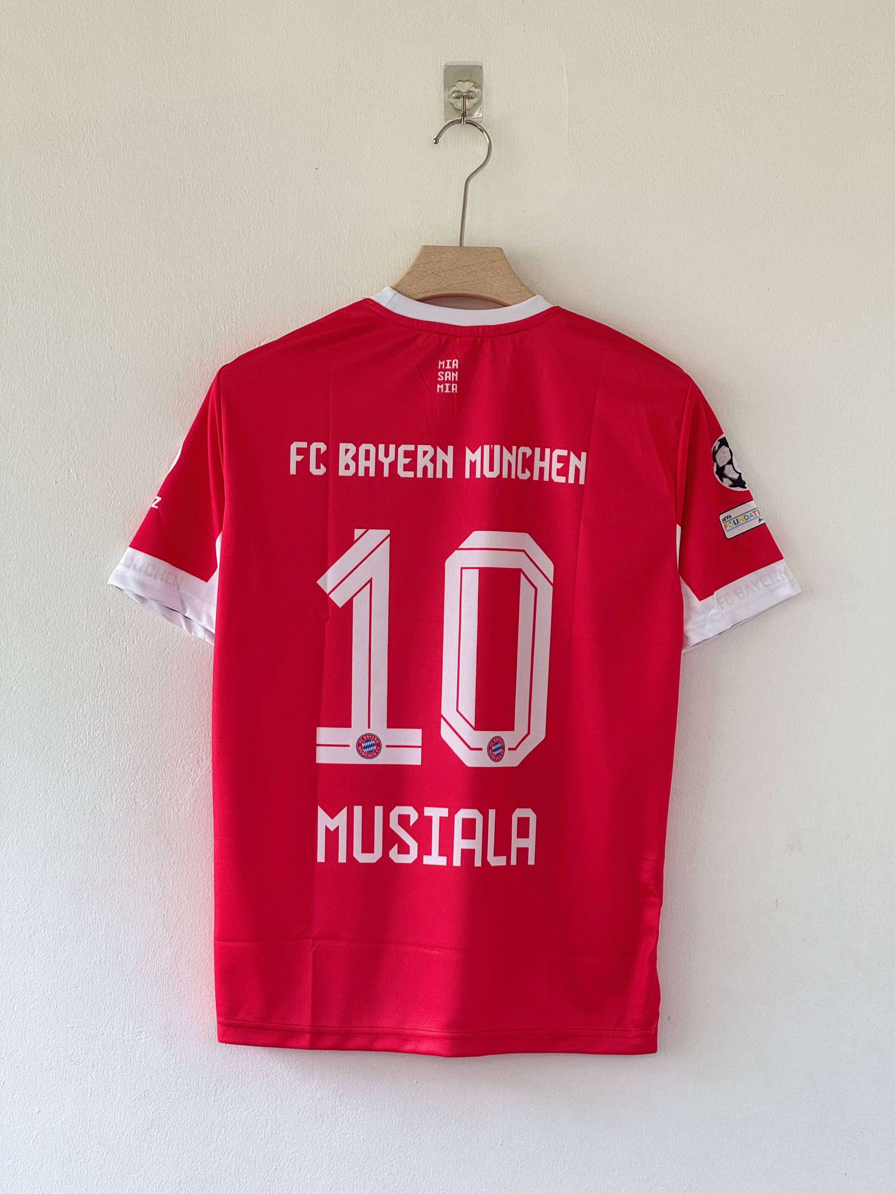 Mia San Mia, Reimagined – 2025/26 Bayern Munich Home Jersey - Image 3